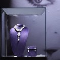 Рекордна сума за огрлицу Лиз Тејлор