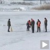 Разбијање леда на Облачинском језеру