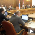 Влада ради у пуном капацитету 