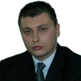 Oставкa због бављења политиком