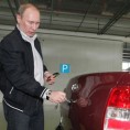 Путин: Куповаћемо само домаће