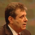 Коштуница: Србија треба да изабере промене