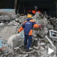 Срушио се солитер у Москви