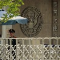 Кинески дисидент у америчкој амбасади