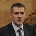 "Непристојна" Лукшићева понуда