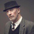 „Рђа и кост“, Б филм са звездом 