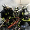 Пожар у париској седмоспратници 
