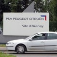 "Пежо-Ситроен" отпушта 8.000 радника