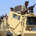 Египат гомила војску на Синају