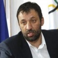 Дивчева неспретна метафора