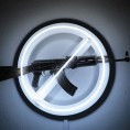 Изложба „калашњикова“ за Дан мира