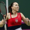 Квитова самлела Јелену