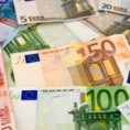 Просечна плата у Словенији 1.000 евра