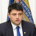О поштовању закона нема дијалога