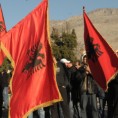 Албанци условљавају подршку Вујановићу