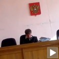 Ја, бре, могу да судим и затворених очију!