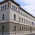 И пензионери напустили Јаншину владу