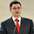 Долазим на Програмску скупштину ДС