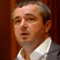 Бајатовић: Питање премијера није отворено