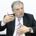  Караџић: Србија нема бољег