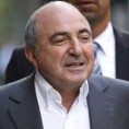 Березовски, сумња у званичну верзију