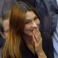 Карла посветила песму Џегеру