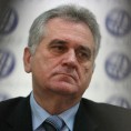Извињење Николића велики помак