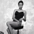 Анђелина, млада манекенка