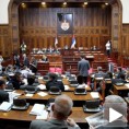 Неприхватљиве поруке са протеста