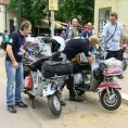 Царским друмовима 
