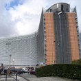 Преполовљен број лажних азиланата