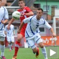 Аплауз српској химни у Тузли!