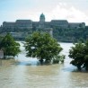 Врх поплавног таласа на југу Мађарске