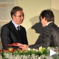 Вучићу уручена Видовданска награда 