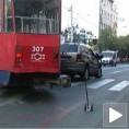 Џипом ударио у трамвај