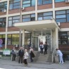 Сниматељ пао кроз прозор