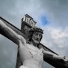 Тужио Израел и Италију за Исусову смрт