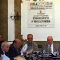 У здравству превише немедицинских радника