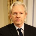 Еквадор прети Британији тужбом због Асанжа