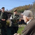 Војска селу у походе