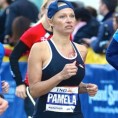 Памела истрчала маратон, па се срушила од умора! 