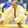 Путин јачи чак и од Чака!
