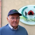 Одлазак творца албума са сличицама