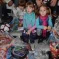Пајтић најавио нове мере за подстицај родитељства