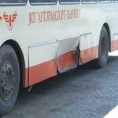 Напад на аутобус код Омољице, возач повређен