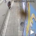 Покупила новац који је испао пљачкашу