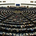 Евроскептици форсирају реку?
