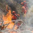 Eвакуација у САД због пожара