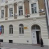 Напали дечака бејзбол палицама на часу