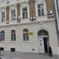 Напали дечака бејзбол палицама на часу